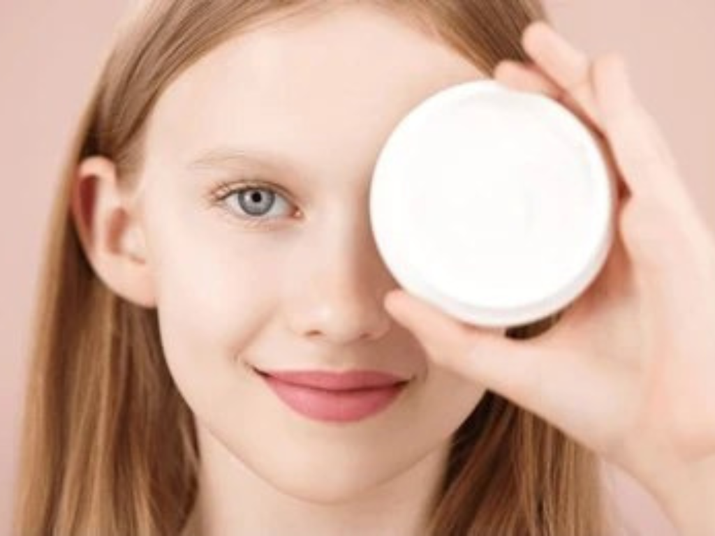 Best Skincare Routine for Acne: 4 Steps That Work